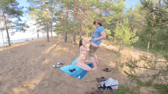 Vika Lita outdoor beach