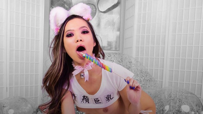 Vina Sky Is a Dirty Talking Slobber Monster - Passthrough